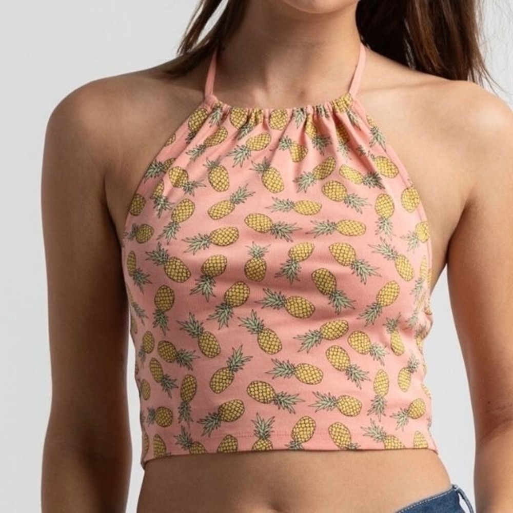 Full Tilt Pineapple Halter Top NWT Peach Medium
